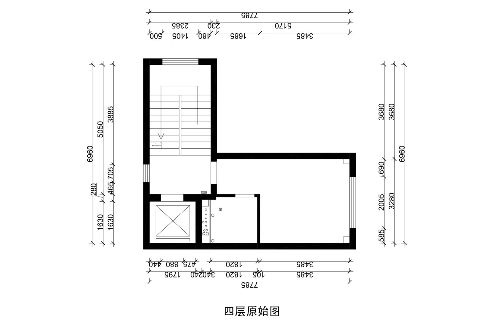 四層挑空高面積小，且為主人層的附屬層，設(shè)計中將其打造成主人的秘密后花園，在浪漫與燭光的旖旎氛圍中，增進(jìn)主人的感情。